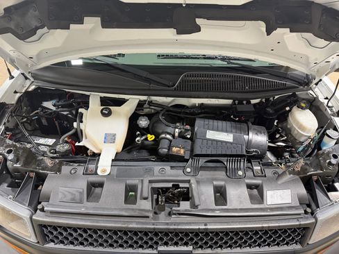 Used 2019 Chevrolet Express 3500 w/ School Bus Package image 56