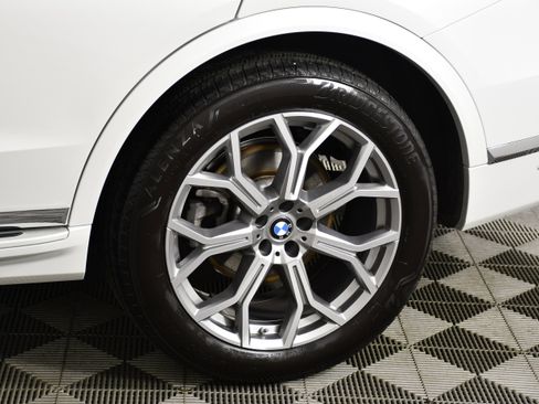 Used 2026 BMW X7 xDrive40i AWD/4WD image 56