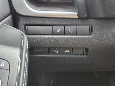 Used 2024 Nissan Rogue Platinum w/ Platinum Premium Package image 24