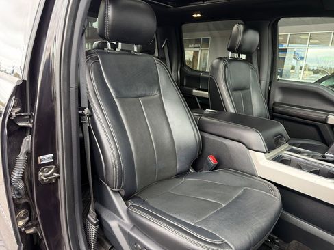 Used 2020 Ford F150 Lariat w/ Equipment Group 502A Luxury image 10