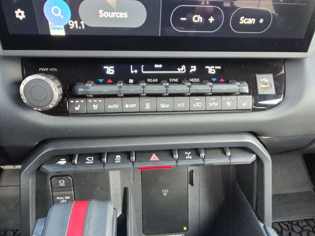 Used 2026 Toyota Sequoia TRD Pro AWD/4WD image 40