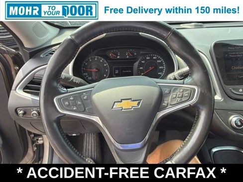Used 2022 Chevrolet Malibu LT w/ Leather Package FWD image 18