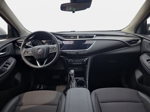 Used 2023 Buick Encore GX Preferred w/ Cold Weather Comfort Package FWD image 9
