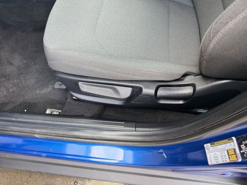 Used 2025 Kia K4 LXS image 22