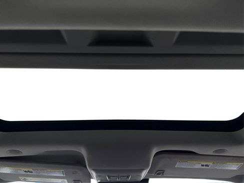 Used 2014 Buick Encore Premium image 22