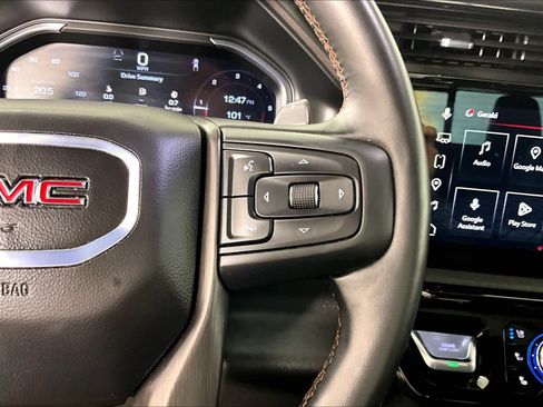 Used 2024 GMC Sierra 1500 AT4 w/ Technology Package AWD/4WD image 24