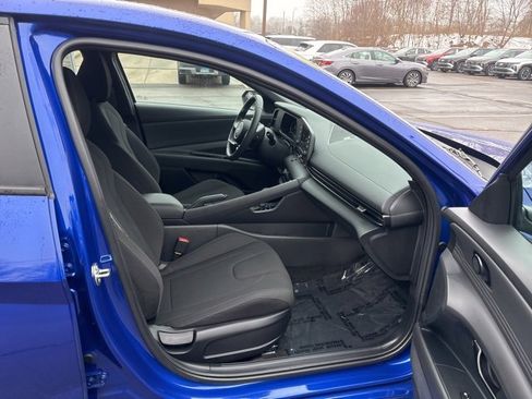 Used 2026 Hyundai Elantra Sport image 27
