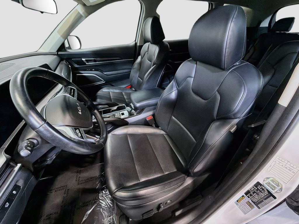 Used 2025 Kia Telluride S AWD/4WD image 21