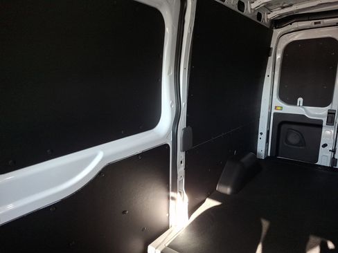 New 2025 Ford Transit 250 148 Medium Roof Extended AWD w/ Load Area Protection Package image 12