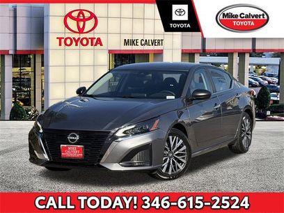 Used 2025 Nissan Altima 2.5 SV