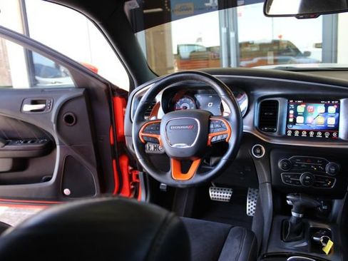 Used 2017 Dodge Charger R/T RWD image 12