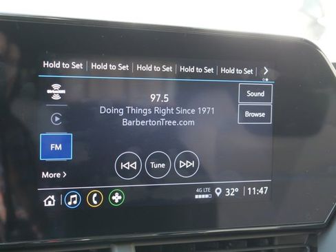 Used 2026 Chevrolet Trax RS image 4