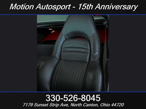 Used 2003 Chevrolet Corvette Coupe w/ Preferred Equipment Group RWD image 30