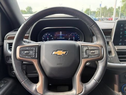 Used 2023 Chevrolet Suburban High Country AWD/4WD image 13