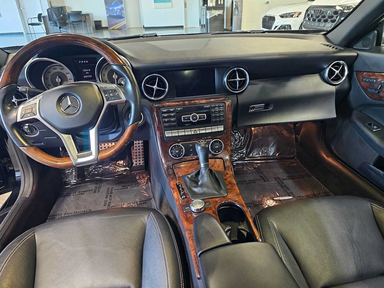 Used 2012 Mercedes-Benz SLK 350 image 16
