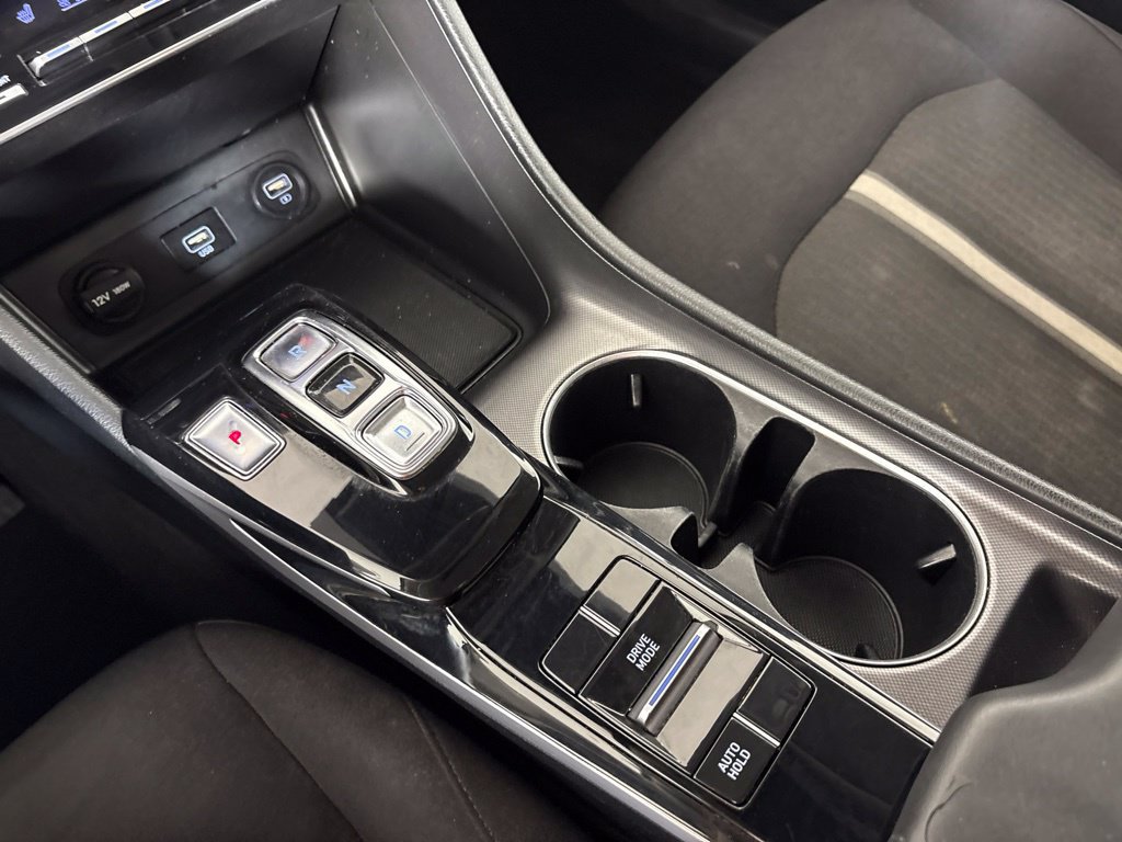 Used 2022 Hyundai Sonata SEL w/ Preferred Accessory Package FWD image 32