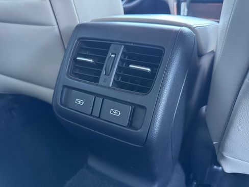 Used 2021 Honda Accord EX-L image 19