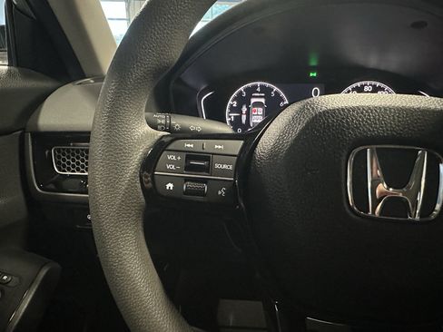 Used 2024 Honda Civic LX image 11