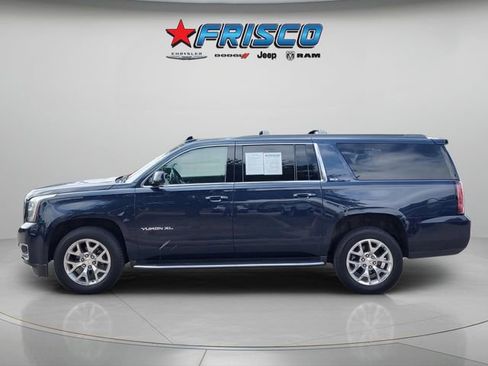 Used 2017 GMC Yukon XL SLT w/ Open Road Package RWD image 4