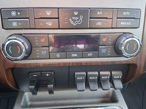 Used 2012 Ford F350 Lariat w/ Lariat Ultimate Pkg image 22