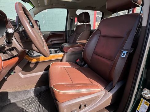 Used 2015 Chevrolet Silverado 2500 High Country w/ Duramax Plus Package image 16