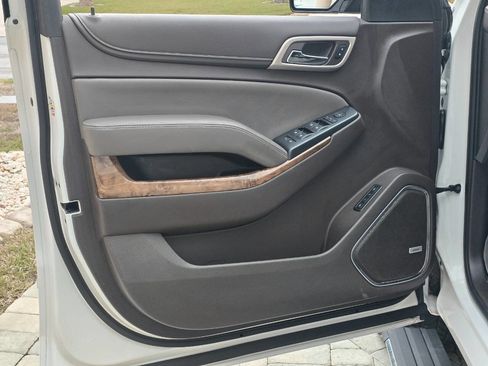 Used 2015 GMC Yukon Denali w/ Premium Package image 74