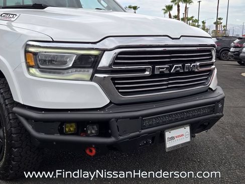 Used 2022 RAM 1500 Laramie AWD/4WD image 8