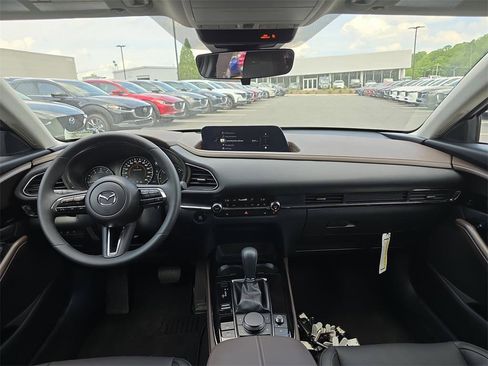 New 2025 MAZDA CX-30 AWD 2.5 S w/ Premium Package image 19