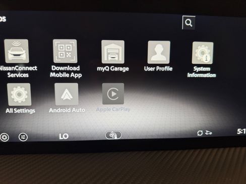 Used 2026 Nissan Kicks SR FWD image 33