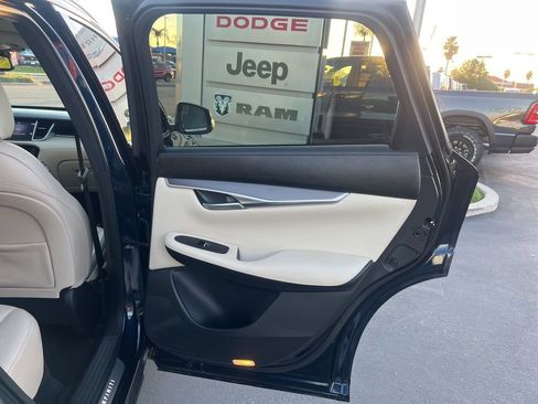 Used 2022 INFINITI QX50 Luxe image 37