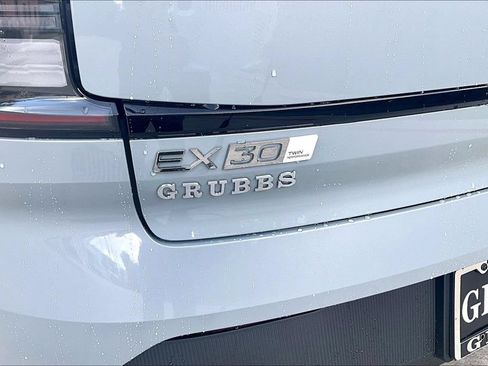 New 2026 Volvo EX30 Plus w/ Protection Package Premier AWD/4WD image 31