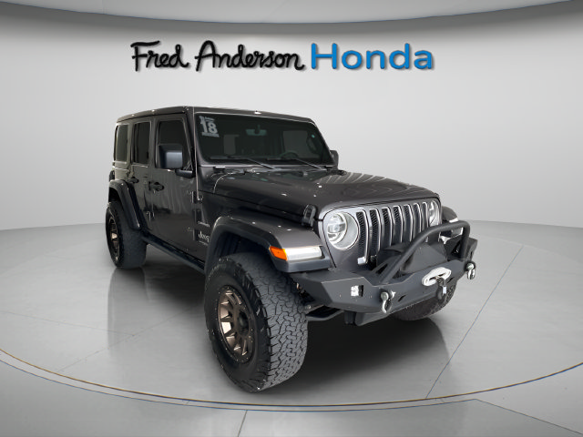 Used 2018 Jeep Wrangler Unlimited Sahara AWD/4WD image 4