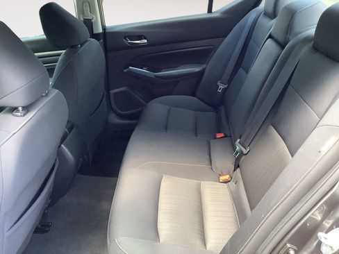 Used 2021 Nissan Altima 2.5 SV image 13