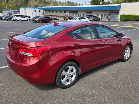 Used 2013 Hyundai Elantra GLS FWD image 7