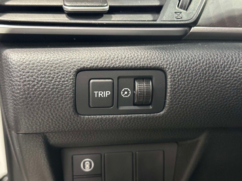 Used 2019 Honda Accord EX image 29