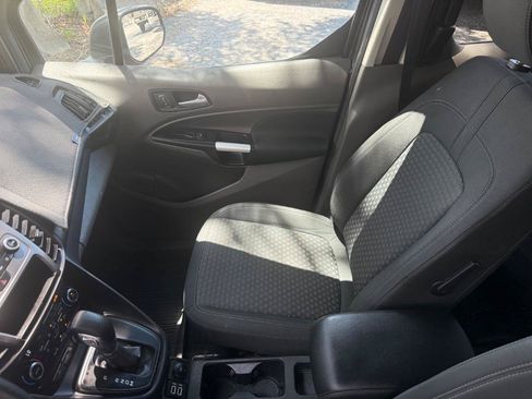 Used 2020 Ford Transit Connect XLT FWD image 25