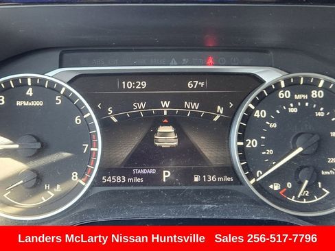 Used 2022 Nissan Pathfinder SL FWD image 28