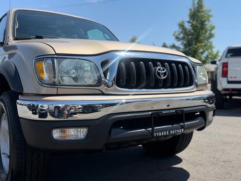 Used 2004 Toyota Tacoma PreRunner RWD image 28