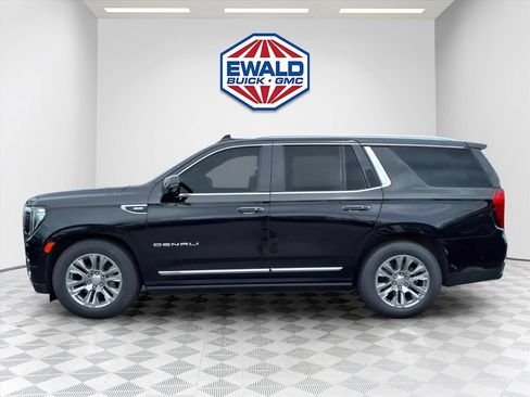 Certified 2024 GMC Yukon Denali w/ Denali Reserve Package AWD/4WD image 3