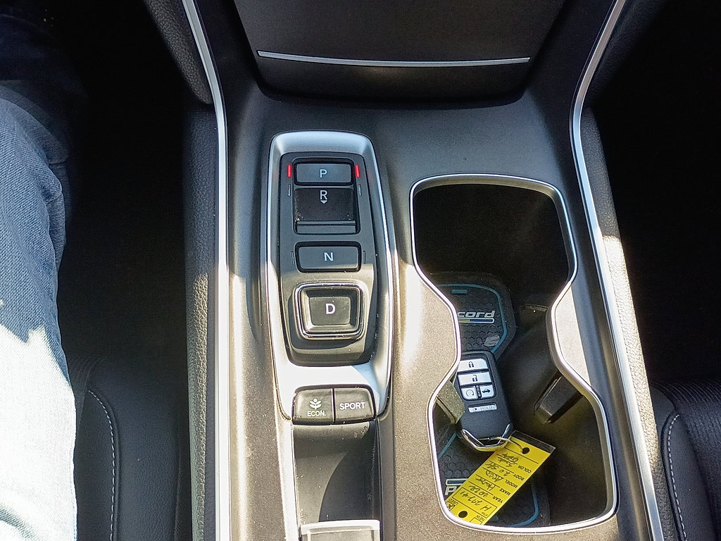 Used 2022 Honda Accord Sport image 22