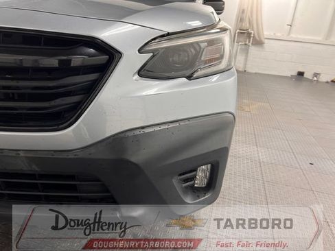 Used 2020 Subaru Outback Onyx Edition XT w/ Popular Package #2 AWD/4WD image 11