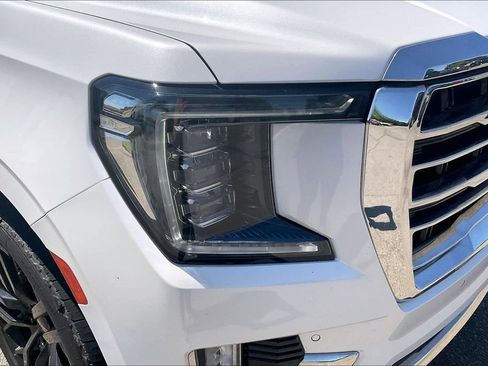 Used 2021 GMC Yukon SLT w/ SLT Luxury Package AWD/4WD image 29