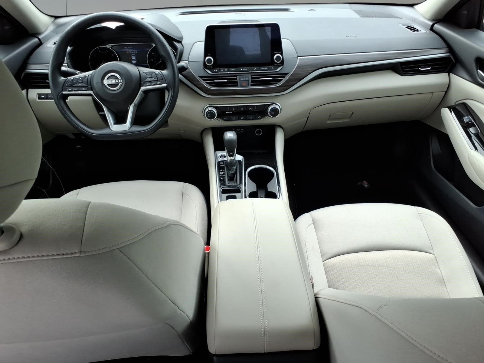 Used 2023 Nissan Altima 2.5 SV AWD/4WD image 6