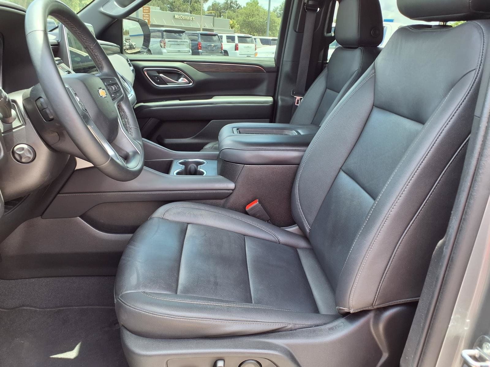 Used 2023 Chevrolet Tahoe LT w/ Luxury Package RWD image 13
