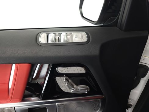 Used 2025 Mercedes-Benz G 550 w/ Manufactur Interior Package image 6