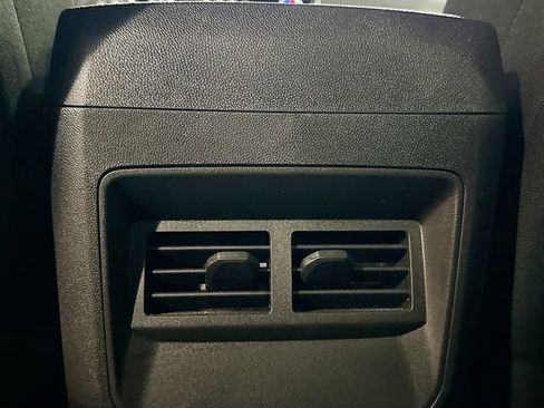 Used 2024 Chevrolet Colorado Trail Boss image 25