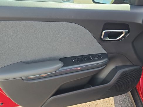 Certified 2025 Kia K4 EX FWD image 17