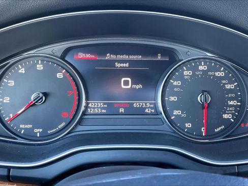 Used 2023 Audi Q5 2.0T Premium image 26