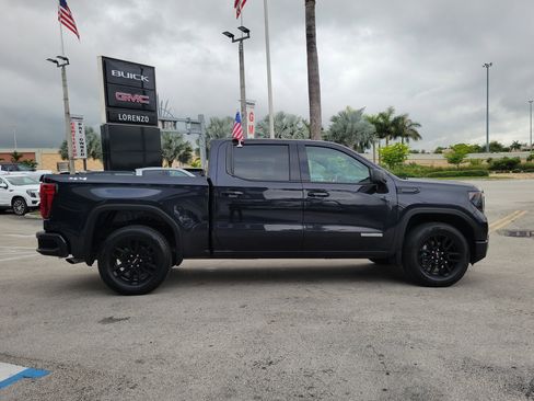 Used 2023 GMC Sierra 1500 Elevation AWD/4WD image 4