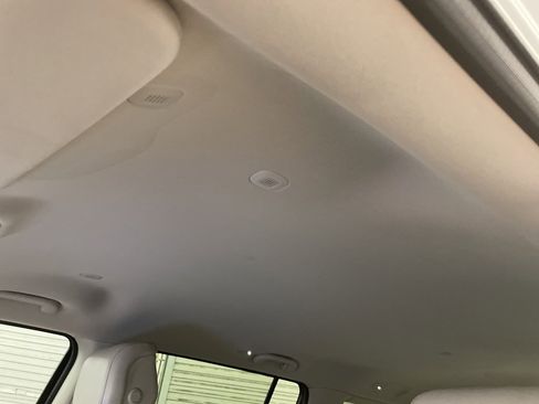 Used 2022 Jeep Wagoneer Series III image 18